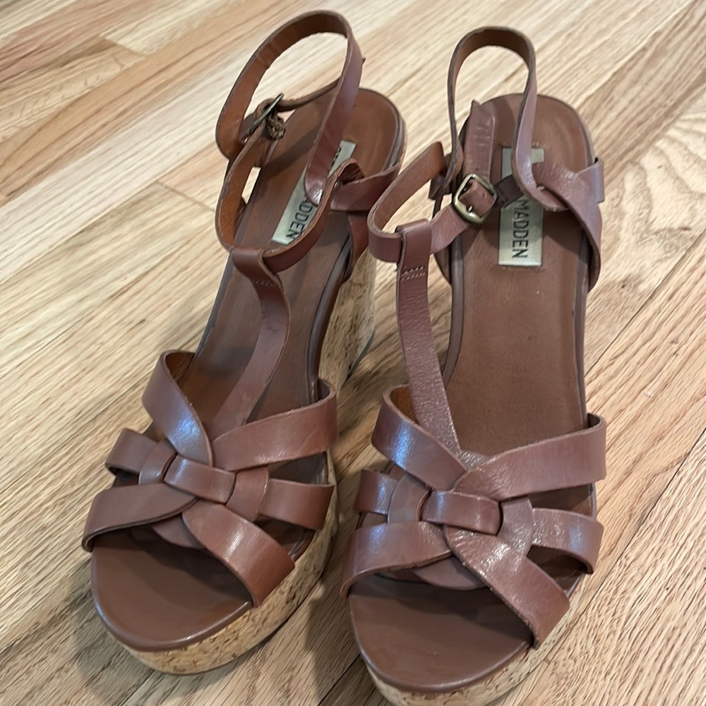 Steve Madden wedges